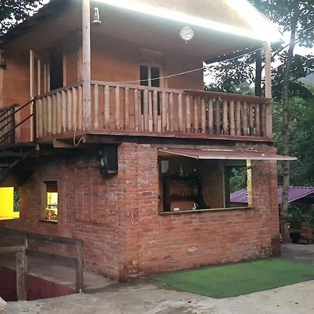 Oasis Gasamania Otel Batum Dış mekan fotoğraf