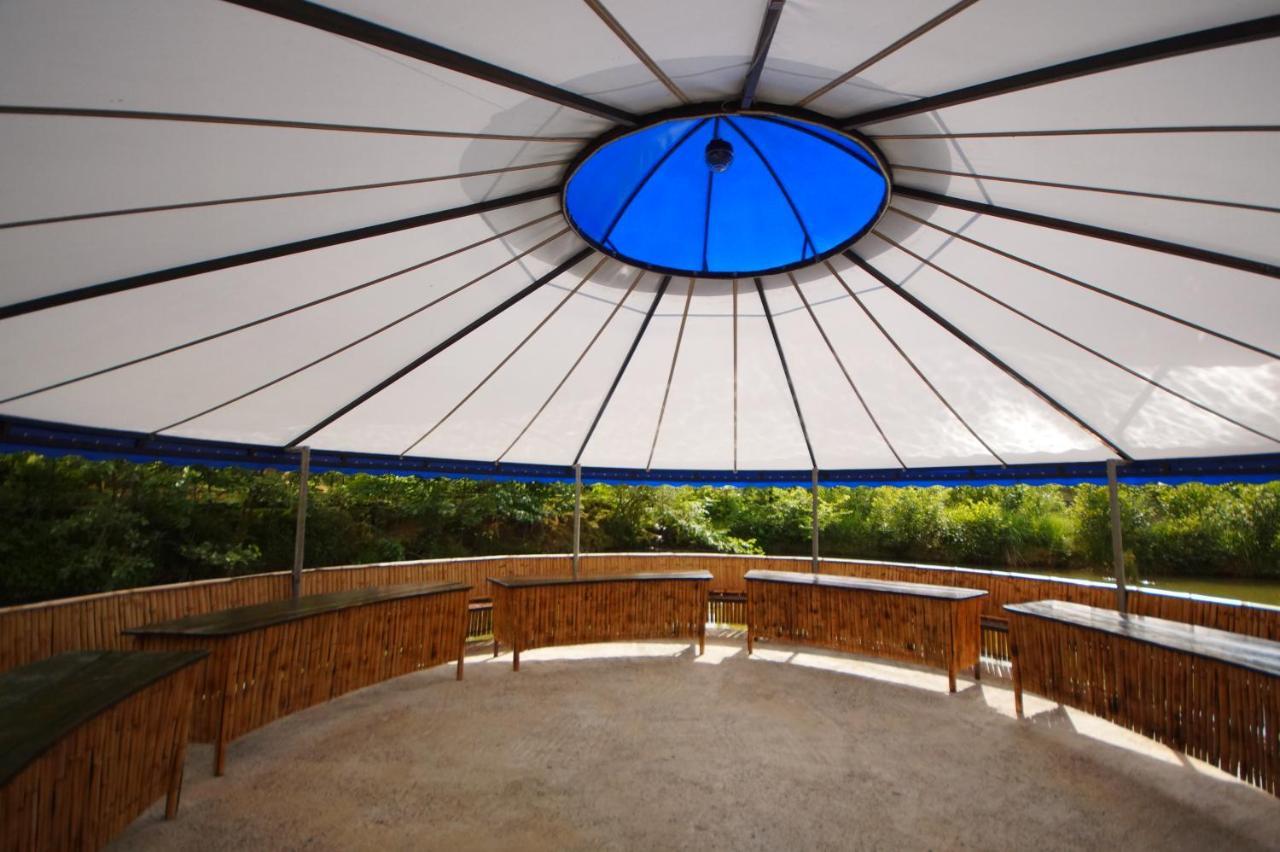 Oasis Gasamania Otel Batum Dış mekan fotoğraf