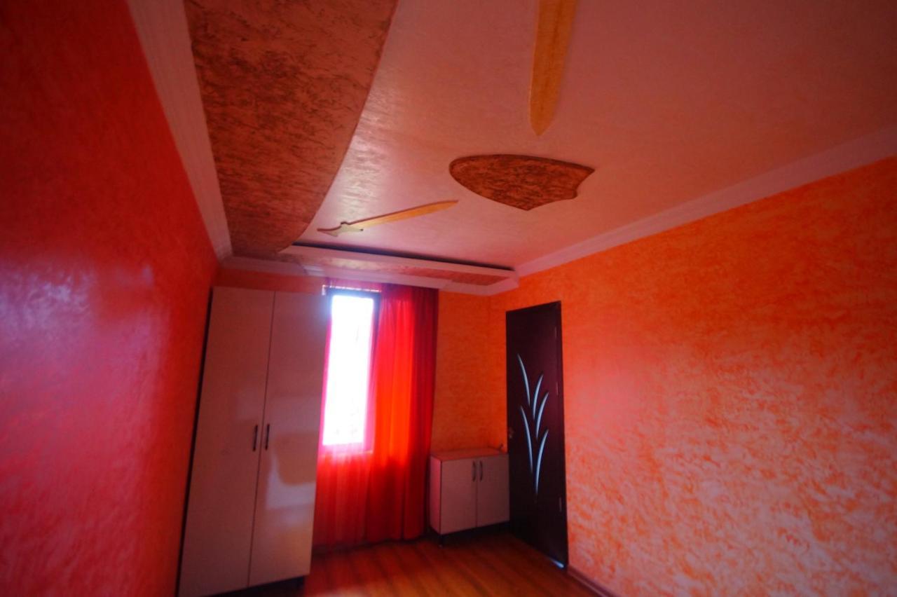 Oasis Gasamania Otel Batum Oda fotoğraf